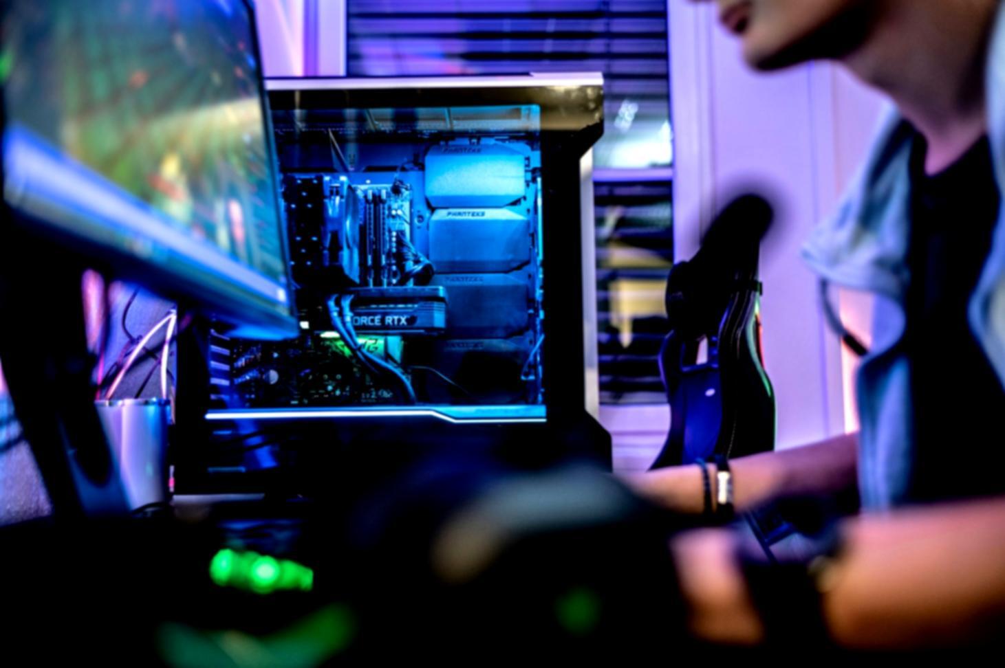 Student reviewing blockchain user flow diagrams